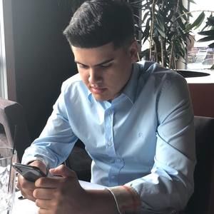 Meet your Posher, Marcos